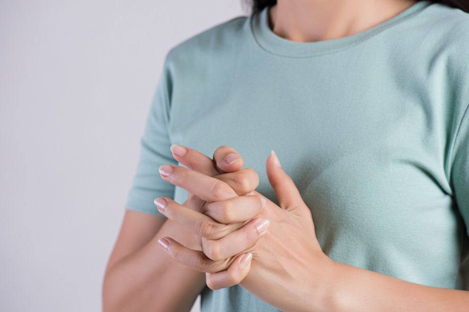 Can Cracking Your Knuckles Cause Arthritis